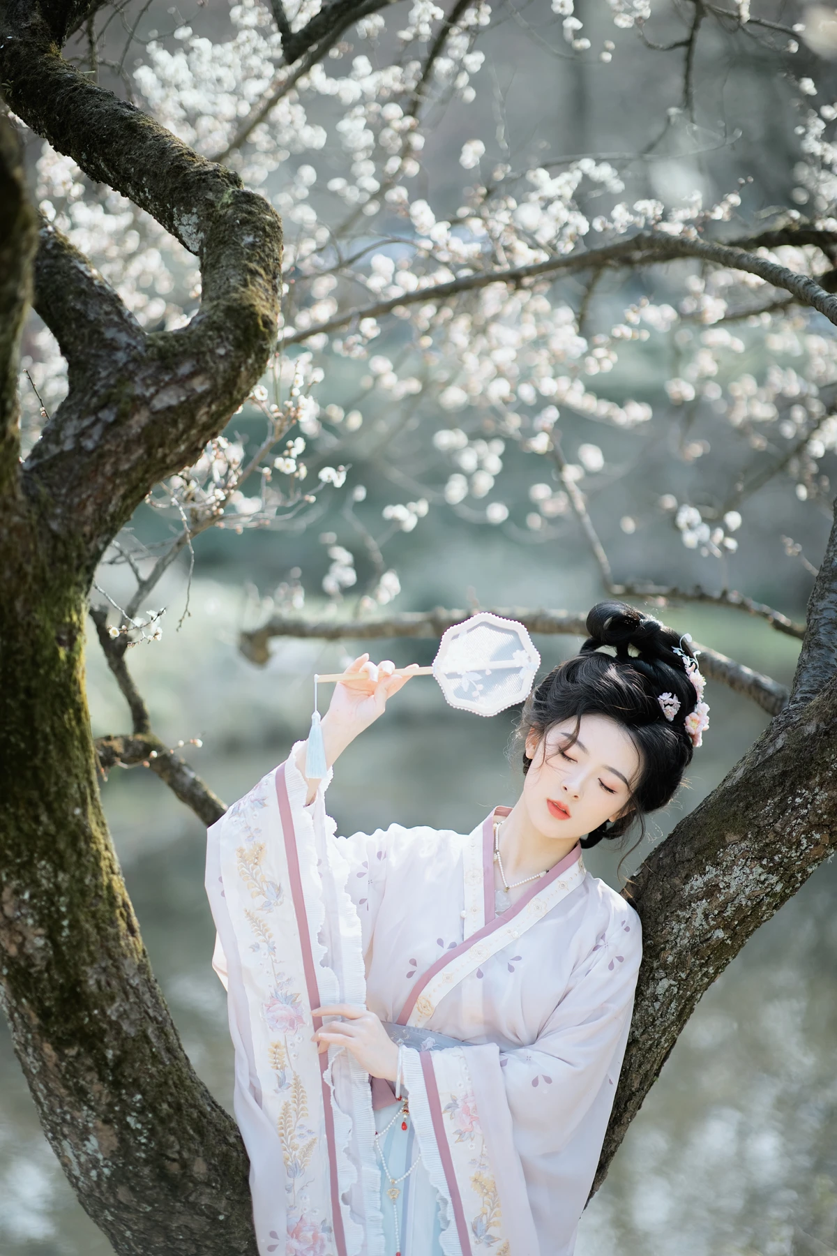 [YITUYU] 2023.03.08 Vol.3022 Exploring plum blossoms in early spring Ming Shu Cai Cai#[46P]-21