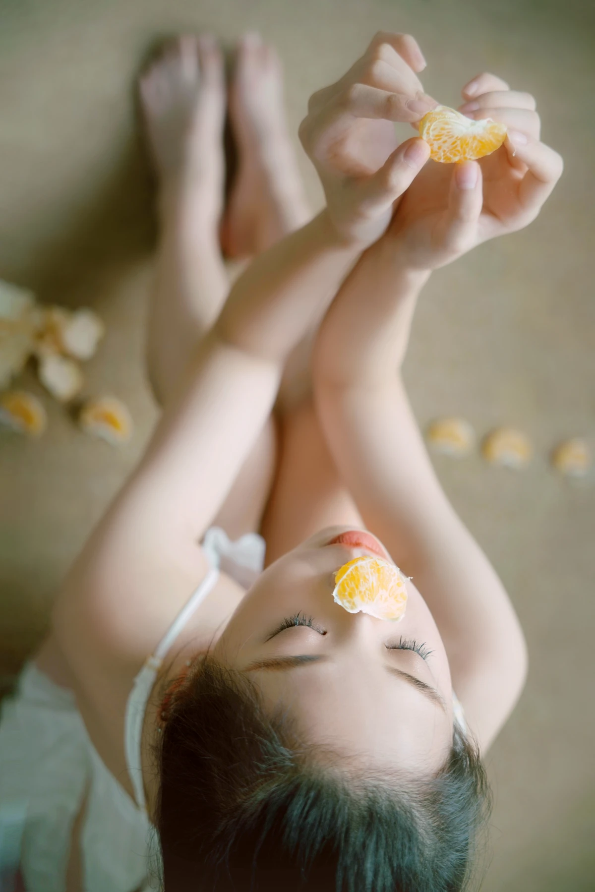 [YITUYU] 2022.12.16 Vol.2694 – Naughty Little Orange Xiaoyi#[25P]-14